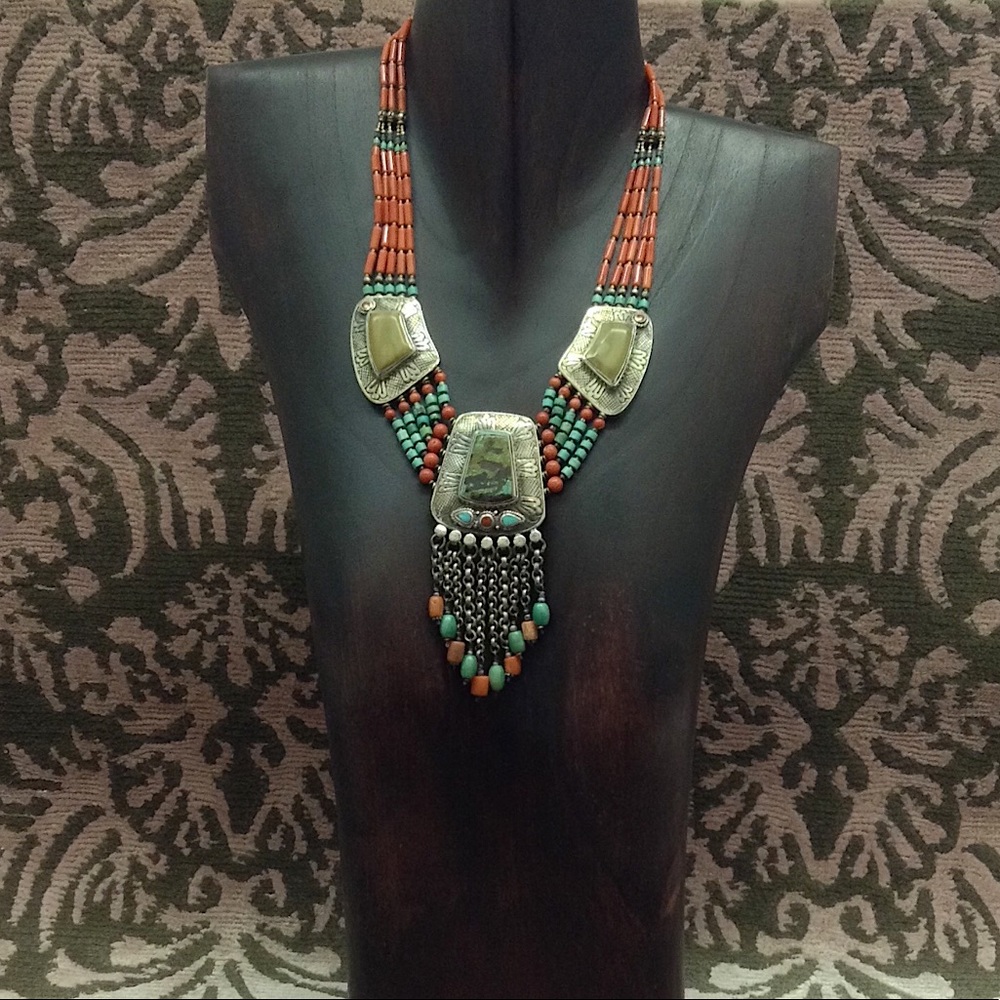 Nepalese Tradition Necklace